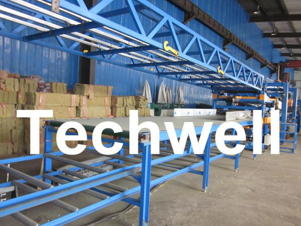 32KW, linha isolada máquina do painel de sanduíche de lãs de rocha de 50 - de 250mm para casa pré-fabricada