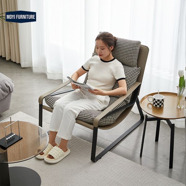 Custom Comfortable Metal Coffee Chairs Nordic Style Single Chairs Linen Cloth Drawing Room Furniture Mail Packing Y