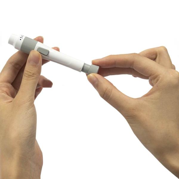 High Accurate Portable Wireless Vital Signs Monitor For Family Clinical Healthcare