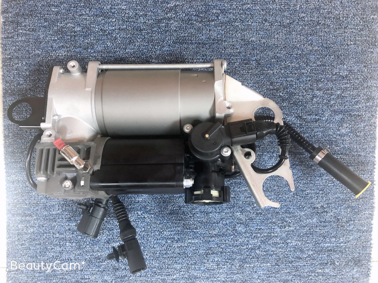 Car Parts Air Suspension Compressor Pump OEM 7L8 616 006 For VW Touareg Old Model