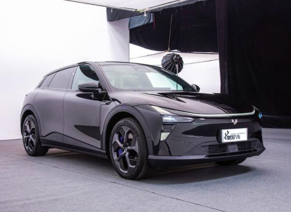2025 ODM Voiture Électrique Intelligente Robocar Jiyue 01 Auto 240Kw 550Km 272Ch Nouvelle Voiture