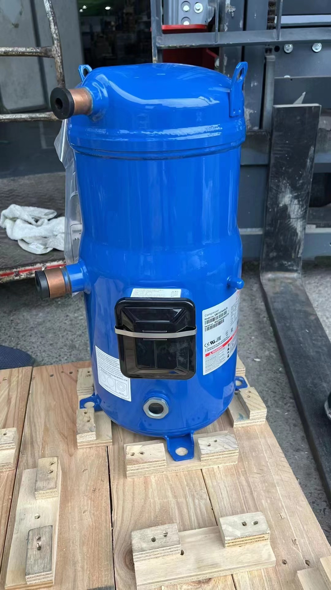 7.5HP 74400 хладоагент компрессора SM090S4VC R22 переченя совершителя BTU для замораживателя
