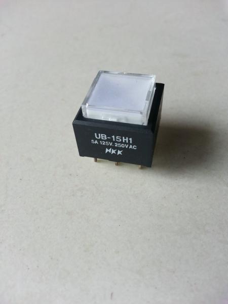 C.A. do interruptor 5A 125V.250V de NKK UB-15H1 para XLC7000 que corta as peças