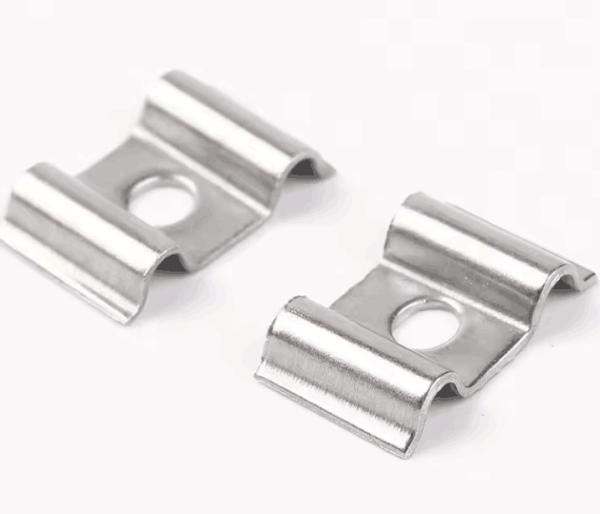 Clipes de Primavera Estampagem de chapa de metal OEM LED Luz Peças estampadas de aço inoxidável