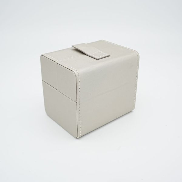 10X10X8cm Watch Packaging Boxes Snap Closure Single Watch Boxes White