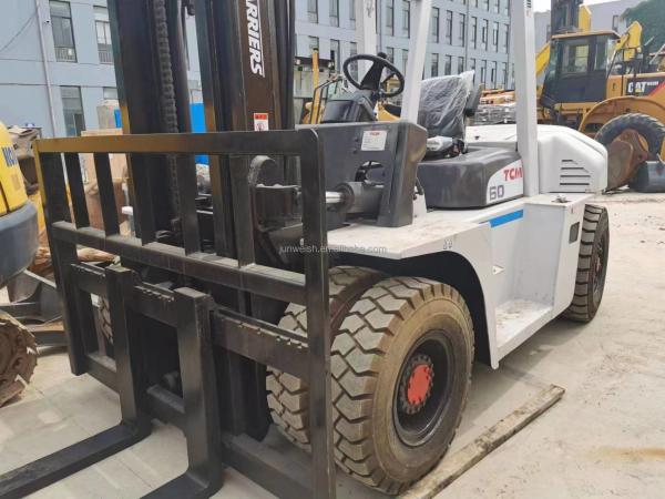 Affordable Japan Made FD60 Forklift Used TCM 6 Ton Capacity