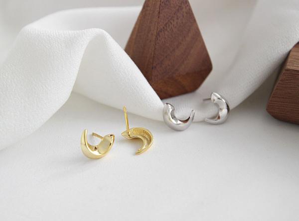 Lanciashow 925 Sterling Silver Stud Earrings Moon Shape Rhodium And Yellow Gold Plated Jewelry