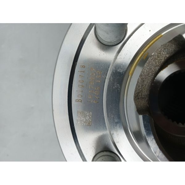 Hot selling front wheel bearing LR178617 for Land Rover New Defender 2020