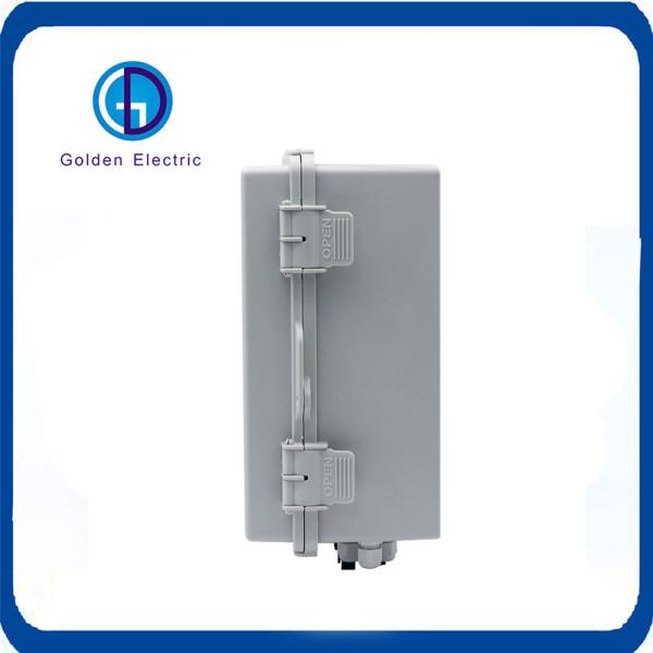 Corrosion Resistant IP65 32A PV Array Combiner Box 6 in 1 out Customization