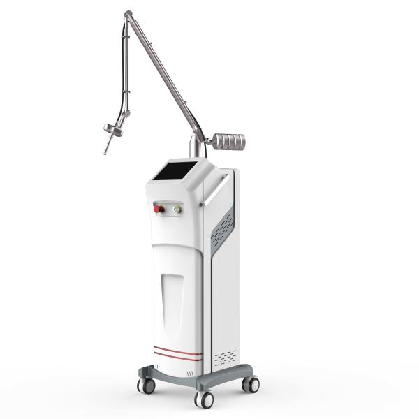 10600NM 40W RF CO2 Fractional Laser Machine Vaginal Tightening High Performance