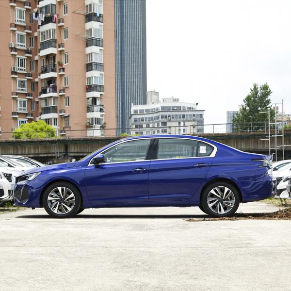 French Peugeot China Dongfeng Peugeot 408 Max 225km/H Petrol Car 5 Seater