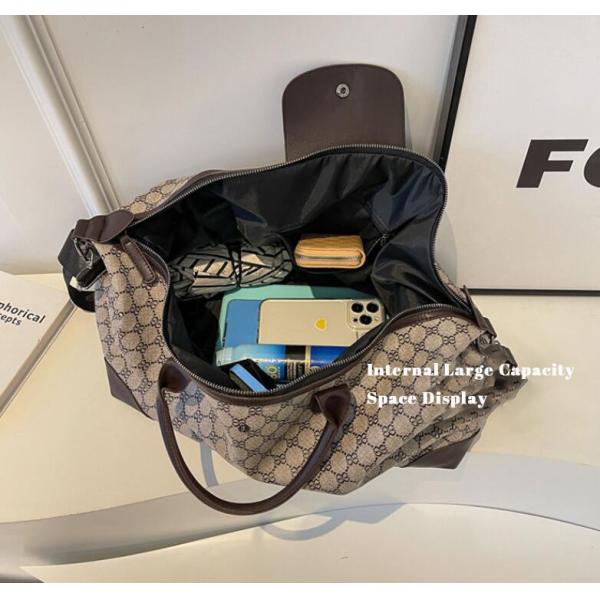 Trendy And Fashionable Women Travel Bag Dry And Wet Separation Travel Bag