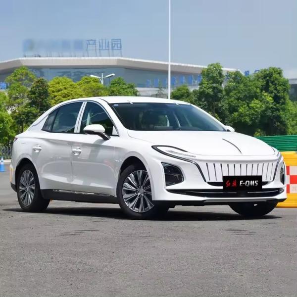 Hongqi E-QM5 Alta Velocidade Luxo Pequeno Carro Elétrico Carro Adultos Frente 4 Atrás 4 Radar