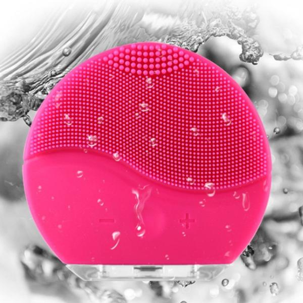 Silicone Vibrating Waterproof Facial Cleansing Face brush Massager with USB Rechargeable