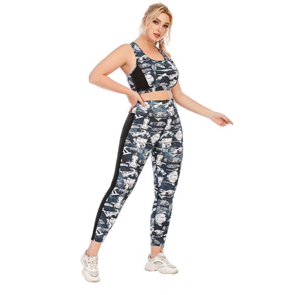 Oversized Patterned Yoga Pants Customized Hip Lifting Sports Leggings For Fat Lady