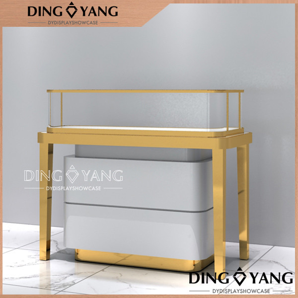 Полностью закрываемые витрины OEM глянцевых ювелирных магазинов