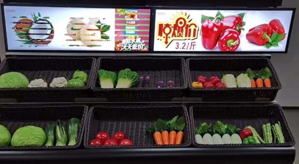 HD Wall Mounted Digital Signage 400 Nits Brightness For Indoor Advertising