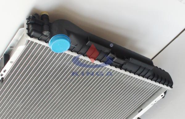 1405001403 Mercedes Benz Radiator Oil cooler Of W140 / S600 1990 , 2000 AT PA 32 / 40