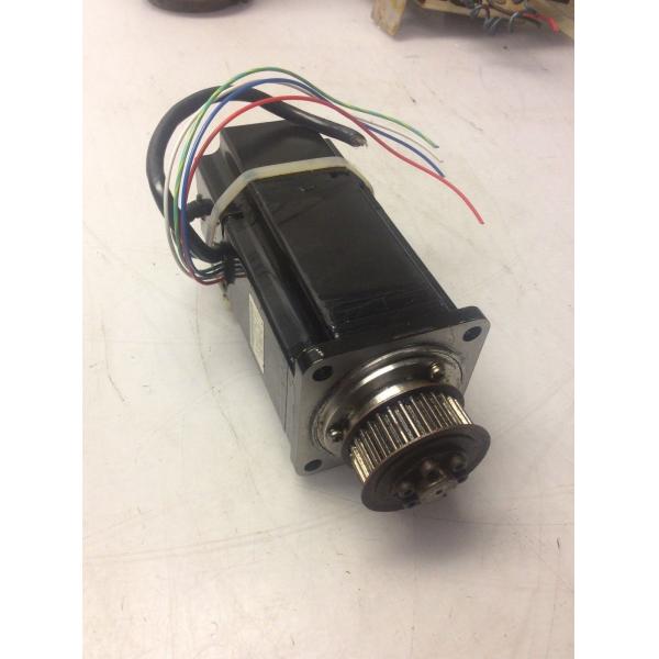 Yaskawa InsB AC Servo motor 750Watt 200V 4.4A 3000rpm 2.39N.m SGM-08AWFJ73