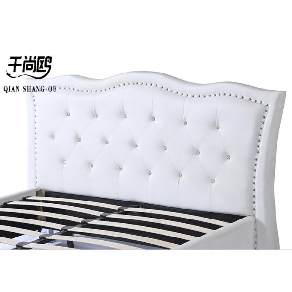 Pu Crystal Button White Soft Bed 137x203mm Overly Large Bedroom