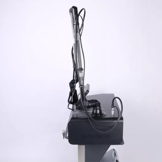 60W Fractional Co2 Laser Machine With Glass Or RF Tube For Skin Rejuvenation