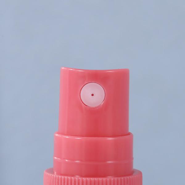 Небольшой образец красной разбрызгивающей головки бутылки обеззараживанием зубов головы 20 насоса духов разлитой по бутылкам разбрызгивающей головкой портативной