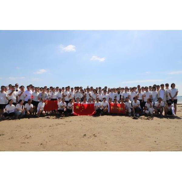 Двухсторонний стальной лист полиуретановый пенопласт стекловолокнистый сэндвич-панель для жилых зданий