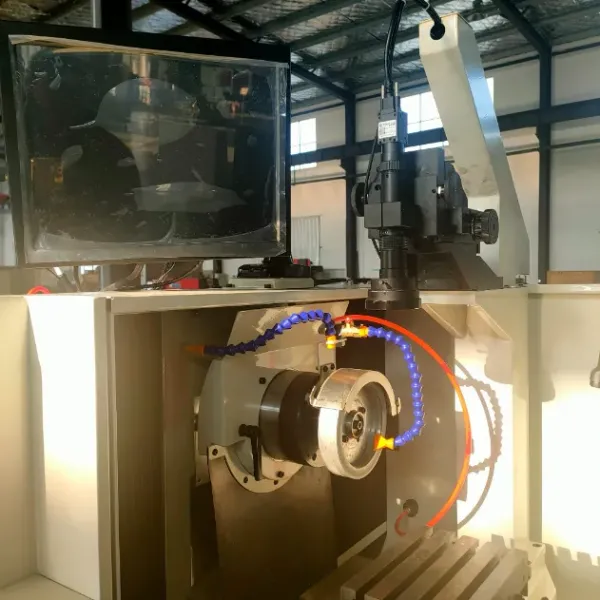 Manual Unviversal Tool Grinding Machine