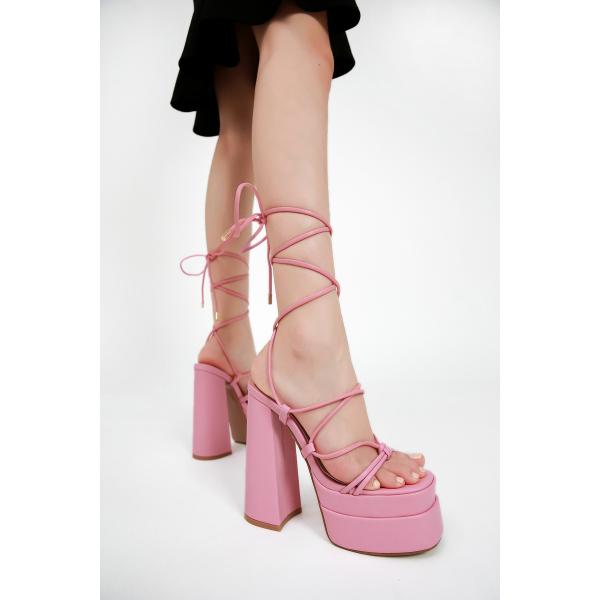 Comfortable Womens Footwears , Ankle Hiking Boots With Flat Heel