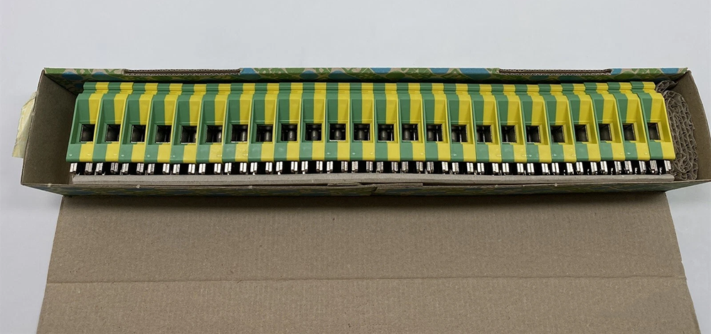 0444019 USLKG 35 Din Rail Screw Terminal Block Protective Conductor Terminal Block