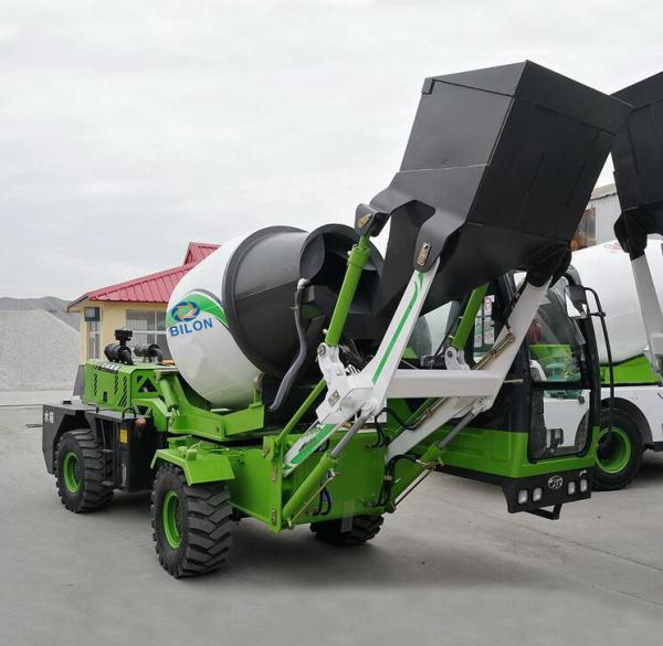 2.0 Cubic Meter Concrete Mixer Truck Self Loading Drum Mixing Capacity 2.0 CBM