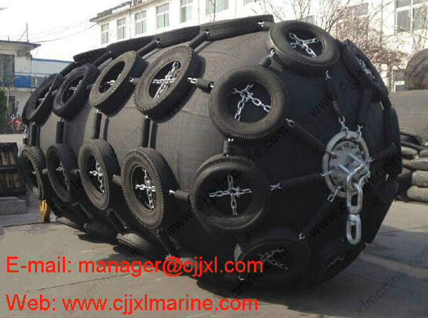Barge and Oil Tankers Pneumatic Rubber Fender