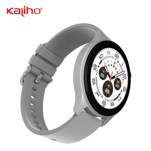 J12 Fitness Smart Watch 128 Mo de RAM Rate cardiaque Contrôle de l' oxygène dans le sang Contrôle du sommeil IP68 étanche