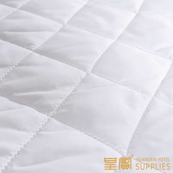 Queen King Size Cotton Pillow Protectors Cover With Zipper