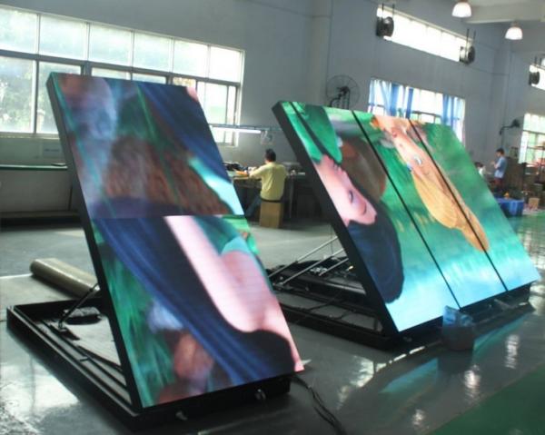 P10 Multi Color LED Display Front Access LED Video Billboards 10000 dots / sqm