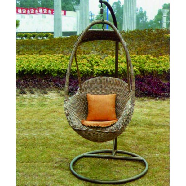 Outdoor-indoor wicker swing chair--1603