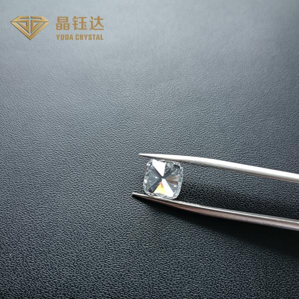 Отрезок выросли лабораторией, который диамантов CVD HPHT свободной валика e VS1 отполировал для ювелирных изделий