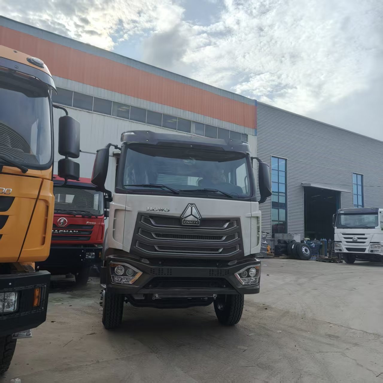 371hp 375hp Used Tractor Trailer Sinotruk Howo Hohan 6x4 Heavy Duty manual diesel