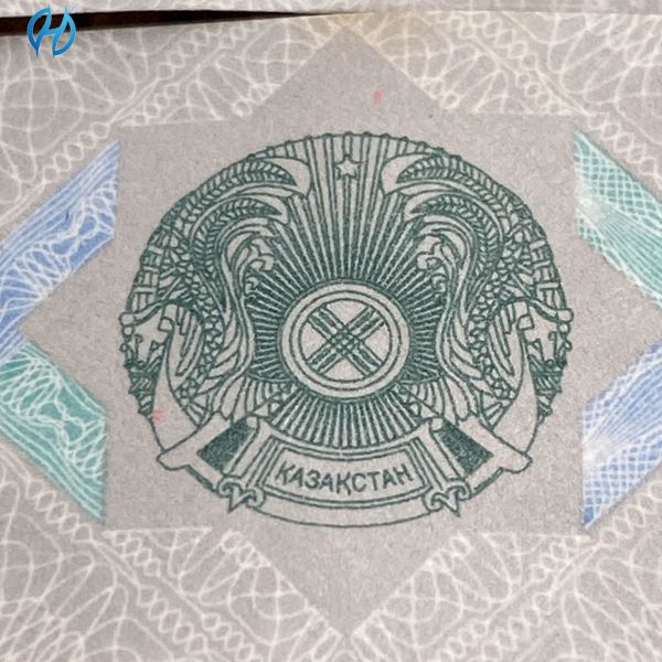 RoHS Compliant Hot Stamping Label with Customizable Size and Silicone Paper Backing for Premium Adhesive Sticker Printing