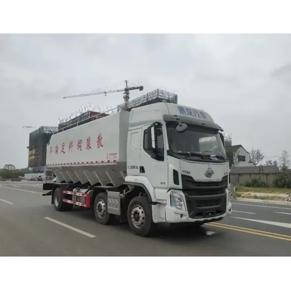40 Cubic Meter Electric Hydraulic Feed Grain Transport Truck