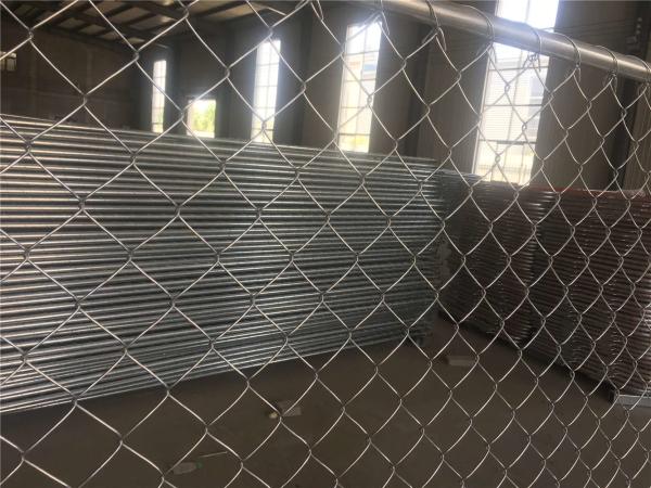 chain link temporary construction fence panels 6FT X 10F Mesh 2 3/8  x 2 3/8 ( 60mm x 60mm ) x 12 gauge wire