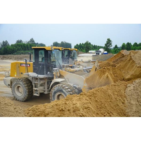 CE / EPA Certified Compact Wheel Loader With Water Tank Anti - Dust Structure