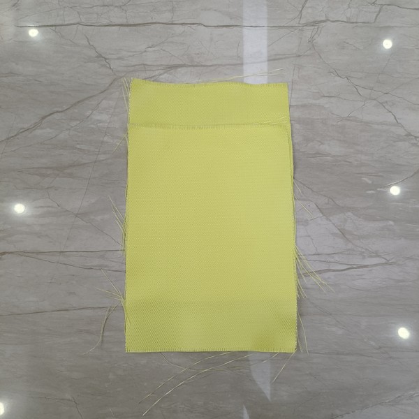 High Heat Resistance Colored E Glass Fiberglass Cloth Durable Fire Resistant Welding Pad Blanket Material