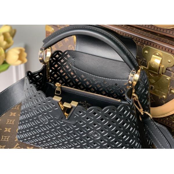 Hollow Out Womens Luxury Handbag , Snakeskin Off White Crossbody Bag