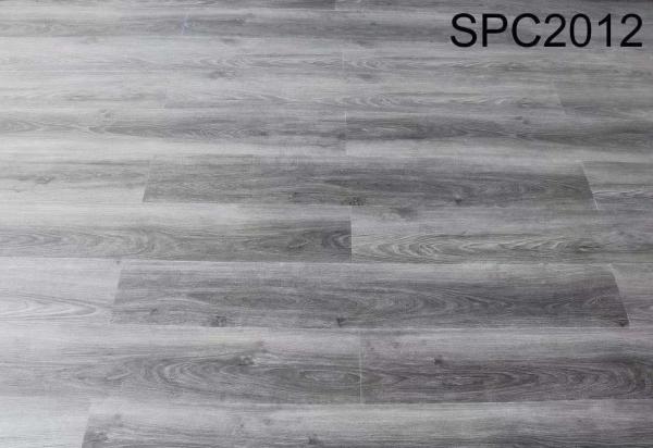 Fireproof Hotel Carpet Flooring With Wood Grain Customized Size