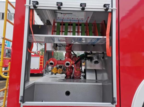Shacman L3000 4X2 10000L Water Tank Fire Truck , Carbon Steel Foam Fire Truck