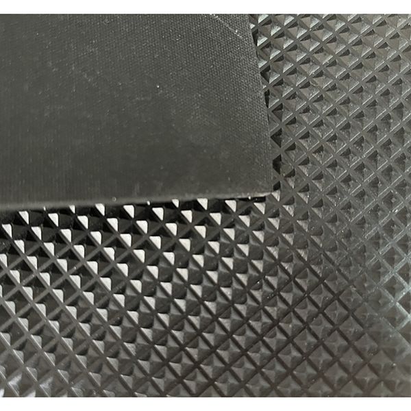 Acid-Resistant 3mm Pyramid Shaped Particle Anti-skid Durable Rubber Sheet