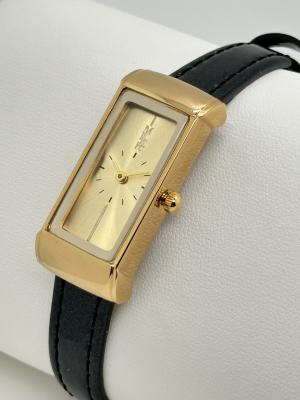 Exquise montre en cuir en acier inoxydable avec gravure personnalisée