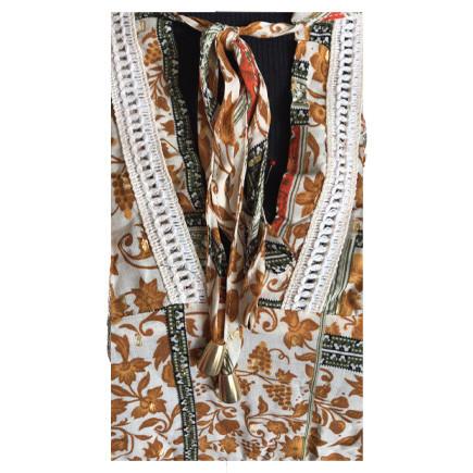 Ate acima o fio do pescoço tingiu a blusa viscosa da cópia da corrente de 98%