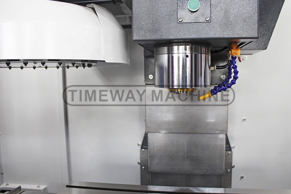 500kg Loading Capacity VMC745 CNC Milling Machine Vertical Machining Center for Metal